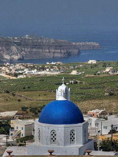 Vista de la catedral de Pyrgos, Santorini
